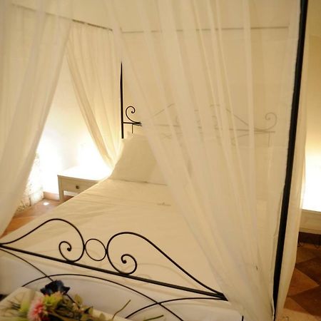 Il Nido Dei Falchi B&B Altamura Extérieur photo